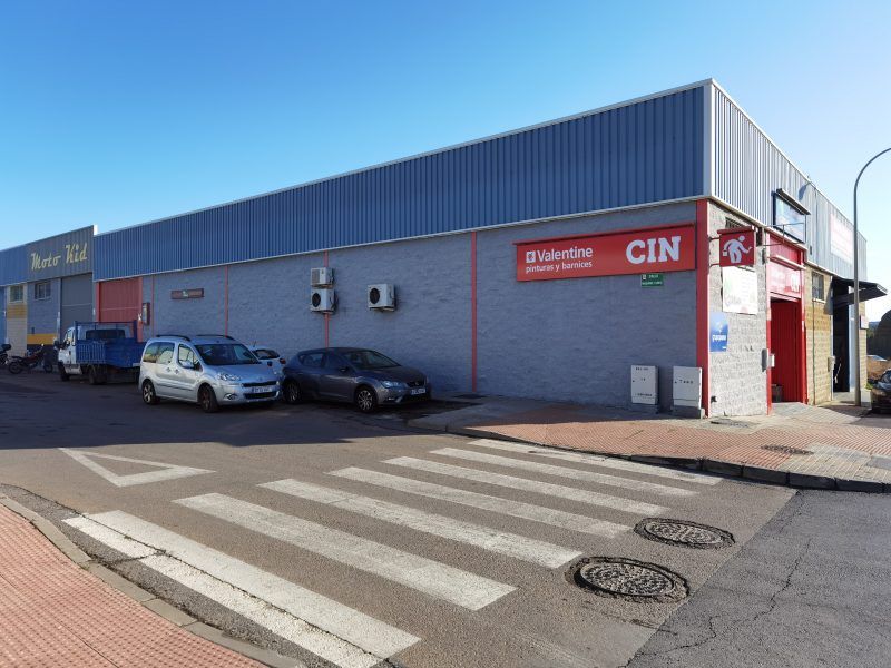 VENTA NAVE INDUSTRIAL HUERCAL - 300m2