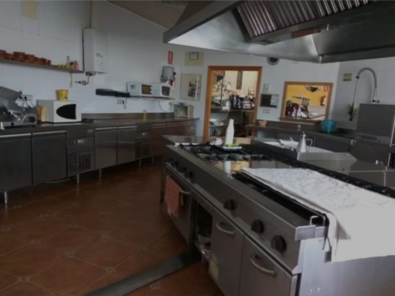 Traspaso restaurante La Pobla de Vallbona - por jubilación