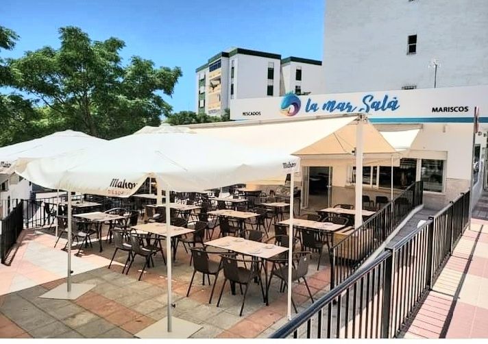 Traspaso restaurante Marbella - Terraza para 100 comensales