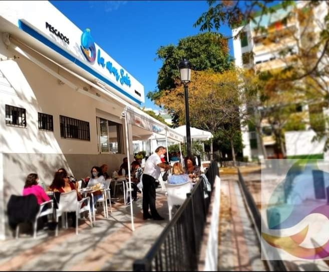 Traspaso restaurante Marbella - Terraza para 100 comensales