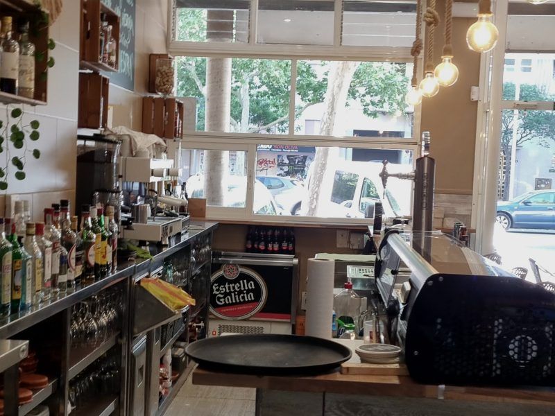 Traspaso bar cafetería Palma - Gran Clientela