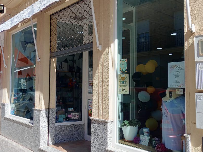 Traspaso tienda kiosko Fuente Palmera - Por cambio de residencia