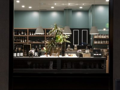 Buscamos socio inversor - para expansión de importante tienda Gourmet