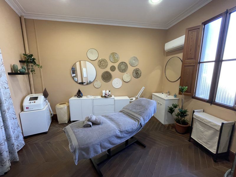 Traspaso peluquería y estética Soller