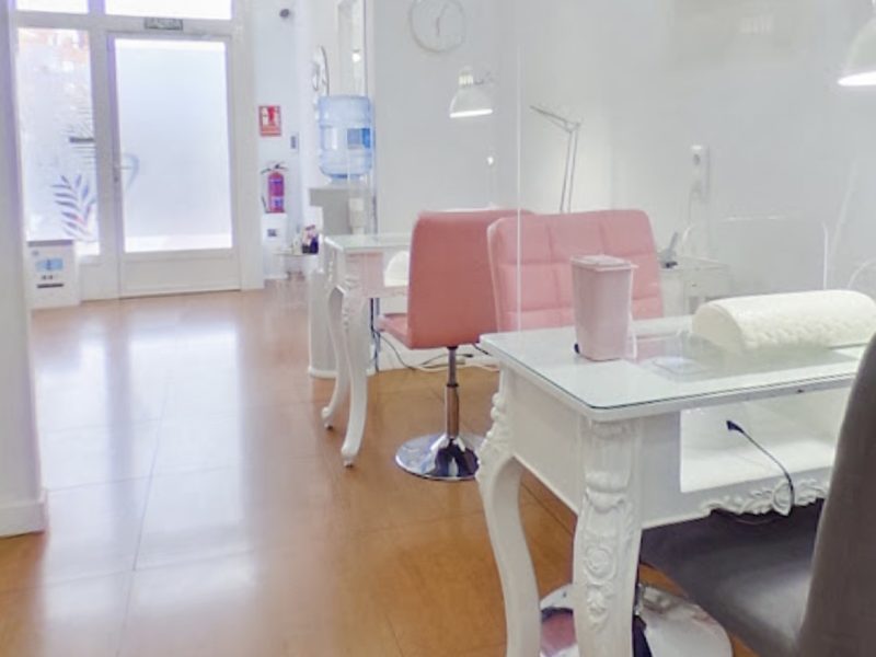 Traspaso estética Torrejón - local de uñas