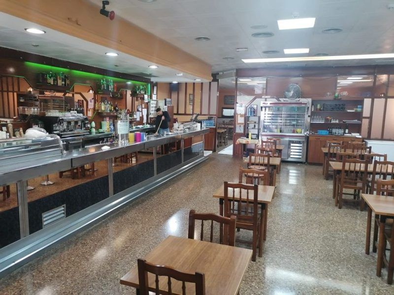 Venta restaurante Viladecans - Rentabilidad 6.000€ mes - Por jubilación - Polígono del Centro