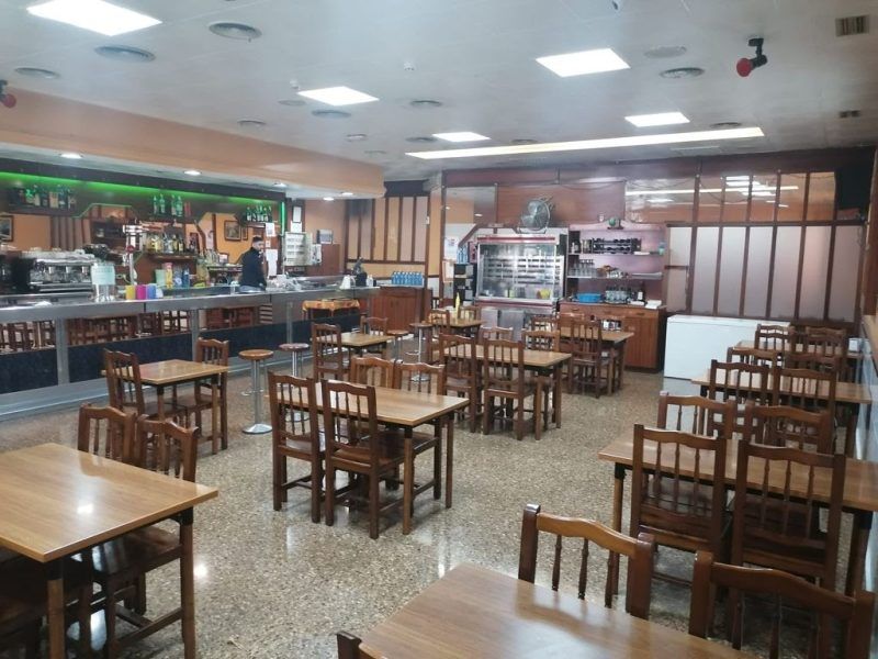 Venta restaurante Viladecans - Rentabilidad 6.000€ mes - Por jubilación - Polígono del Centro