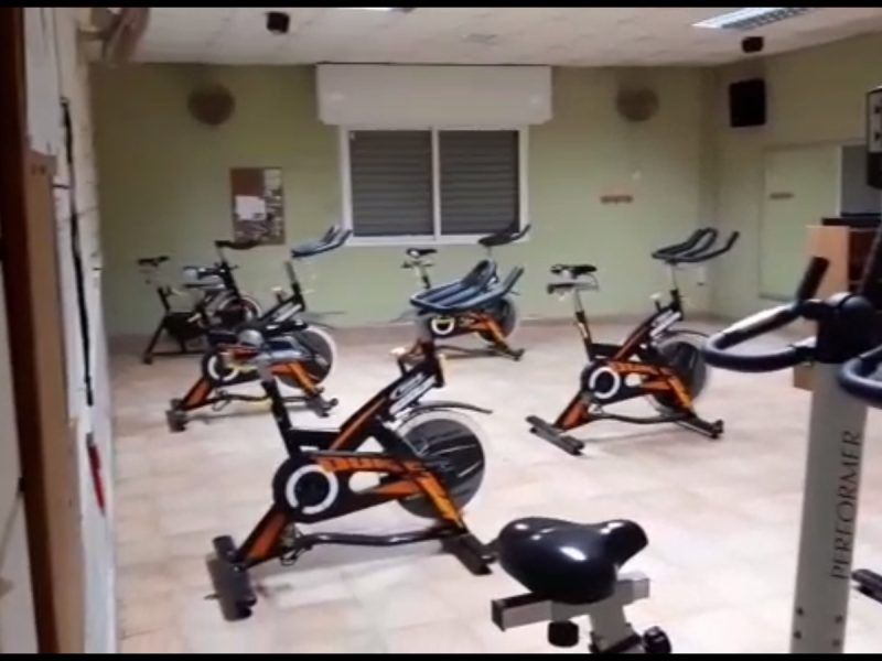 Gimnasio en Sueca en Venta o Traspaso - en Funcionamiento - Oportunidad Única
