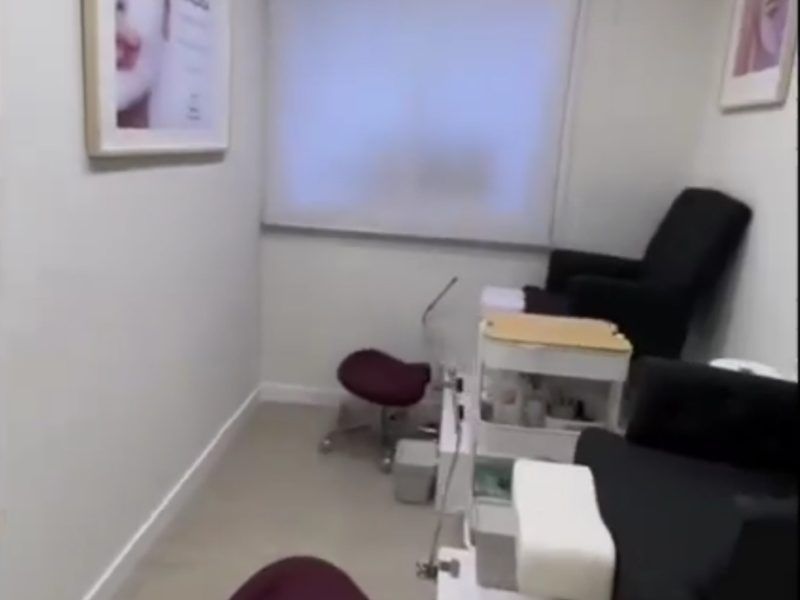 Traspaso salón de belleza Sant Boi de Llobregat - Manicura