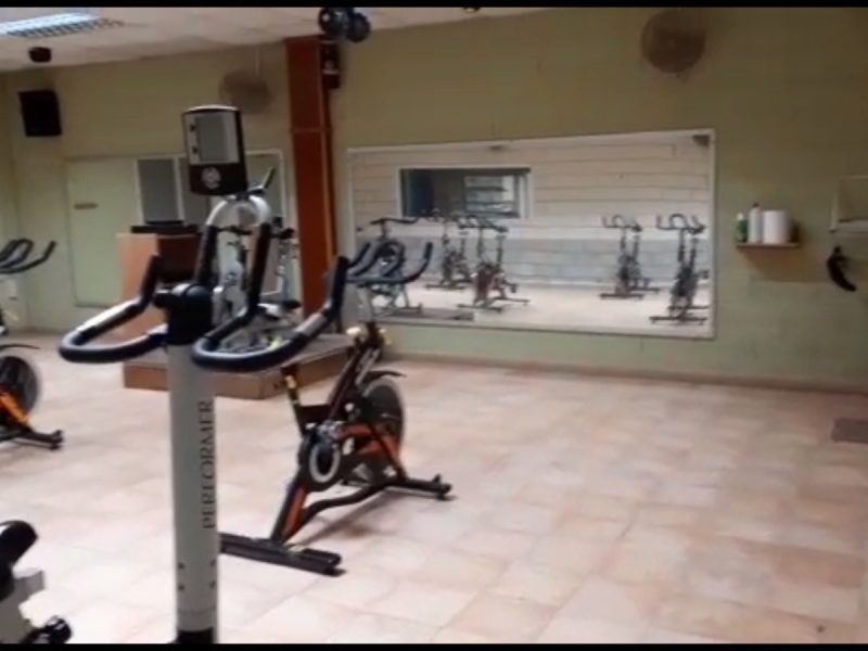 Gimnasio en Sueca en Venta o Traspaso - en Funcionamiento - Oportunidad Única