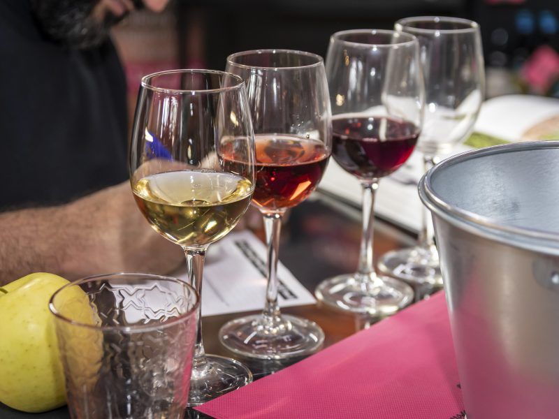 Traspaso de enoteca y exquisiteces canarias