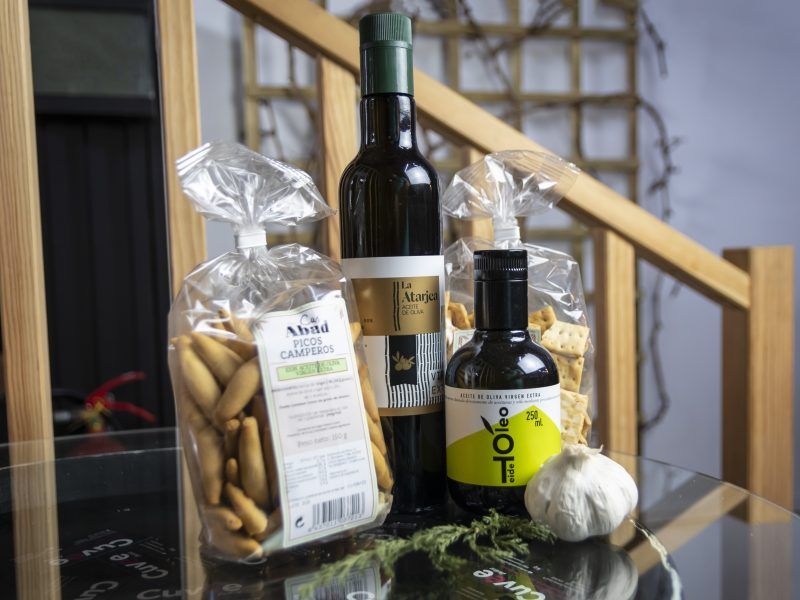 Traspaso de enoteca y exquisiteces canarias