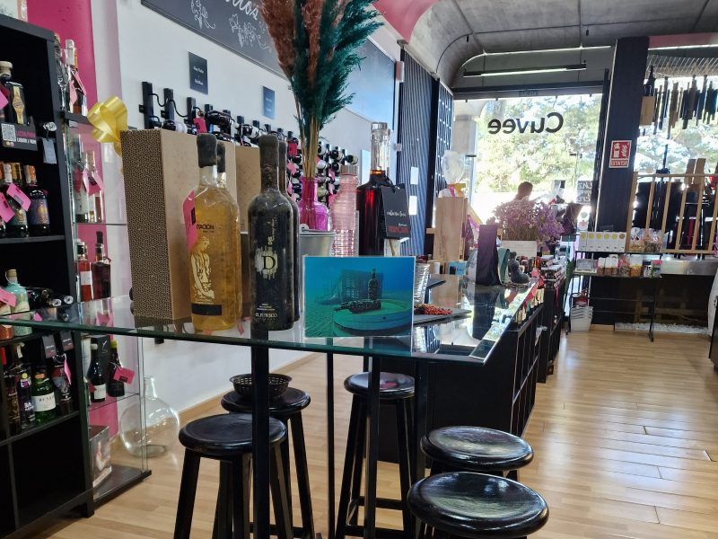 Se traspasa enoteca La Orotava - y productos gourmet canarios.
