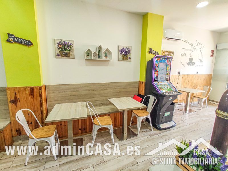 Traspaso cafetería Almácera - Alta rentabilidad
