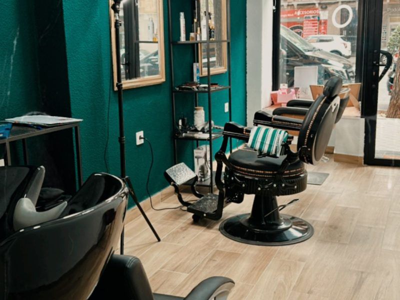 Traspaso peluquería unisex Madrid