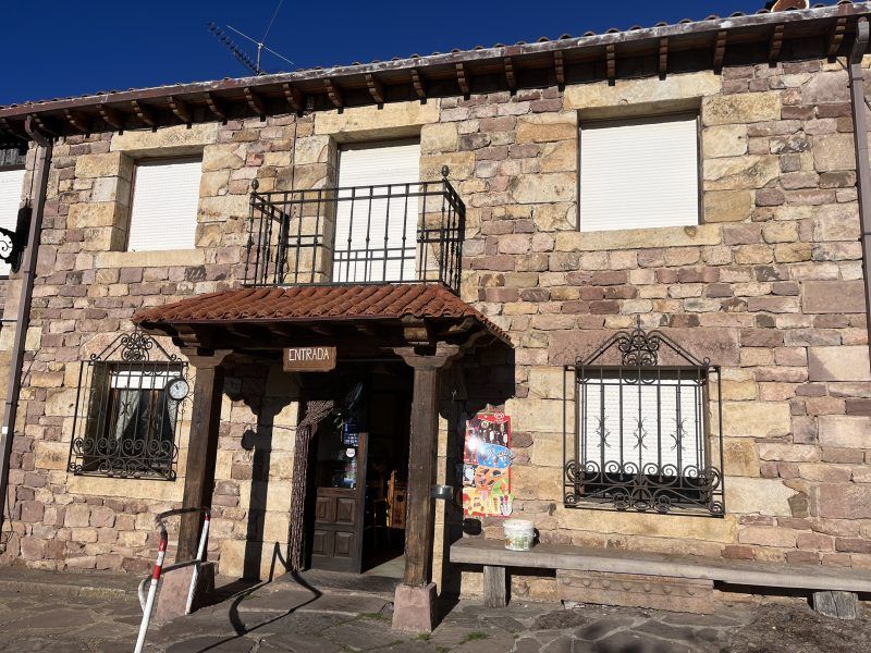 Traspaso Hostal Restaurante Palencia - en la montaña