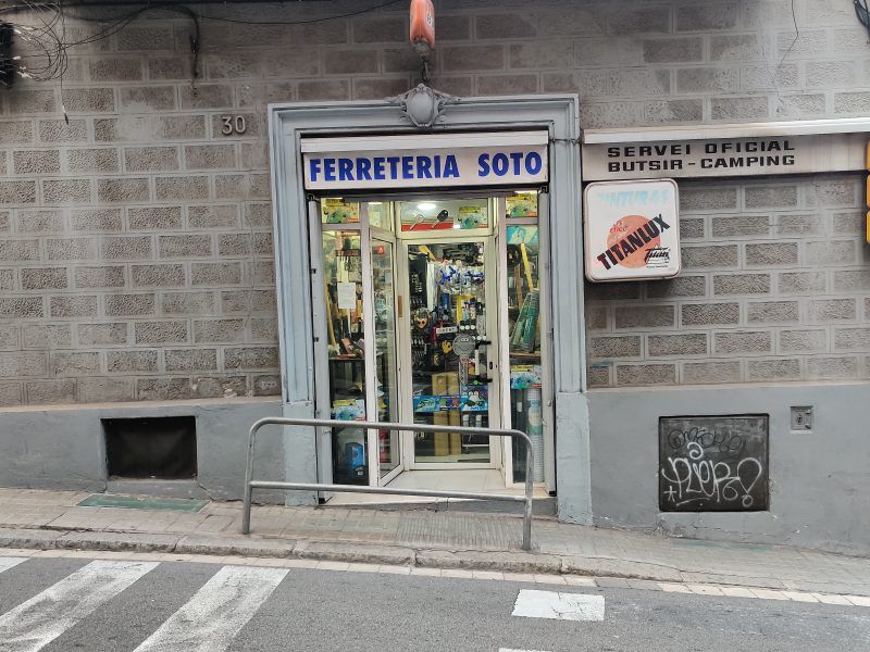 Traspaso ferretería Barcelona