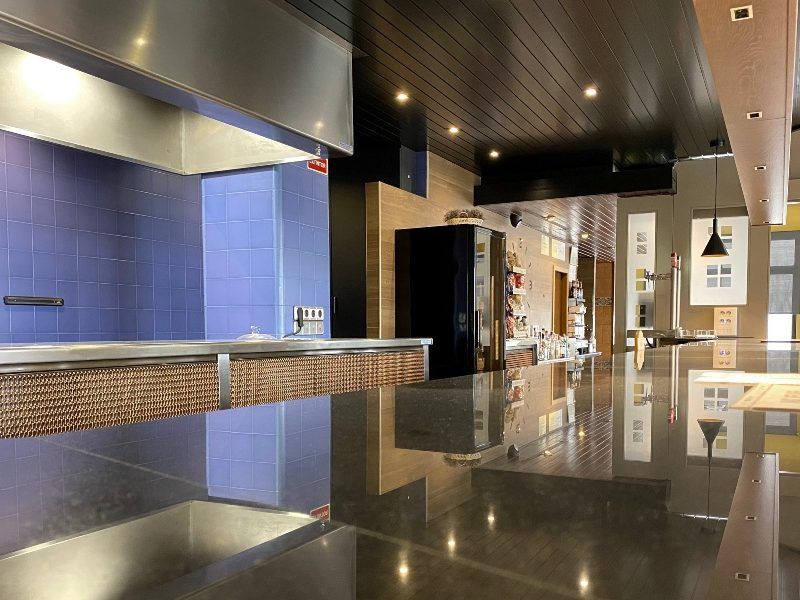 Traspaso restaurante Barcelona - Artés - Facturación 80.000€ mes