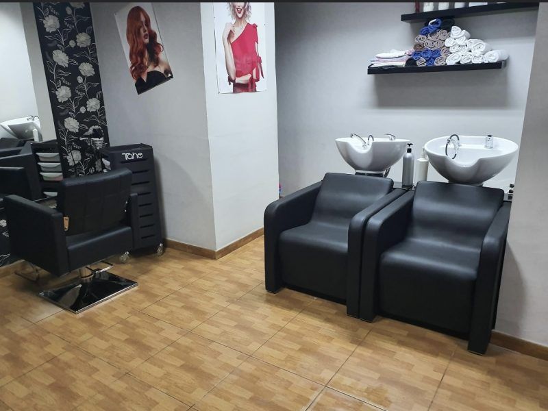 Traspaso peluqueria Camas