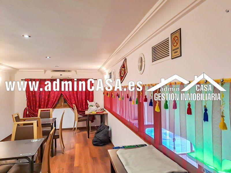 Traspaso Magnífico Restaurante Temático Valencia