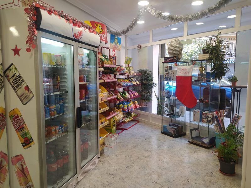 Se traspasa quiosco de alimentación Elche