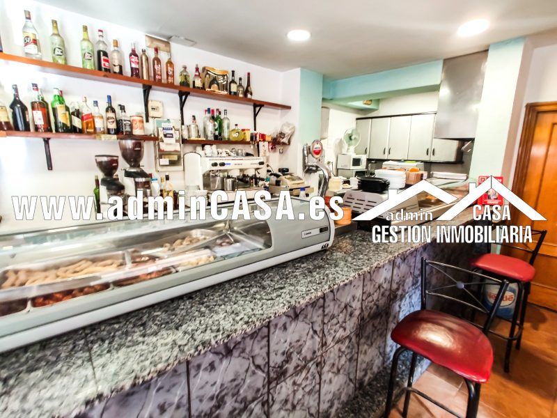 ¡OPORTUNIDAD ÚNICA EN ZAIDIA! TRASPASO DE BAR CON 18 AÑOS DE ÉXITO