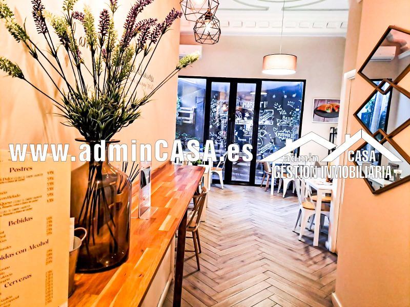 Traspaso Cafetería Pizzería con Encanto en Cánovas (Valencia)