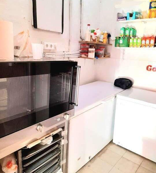 Traspaso Minimarket Panadería Elda