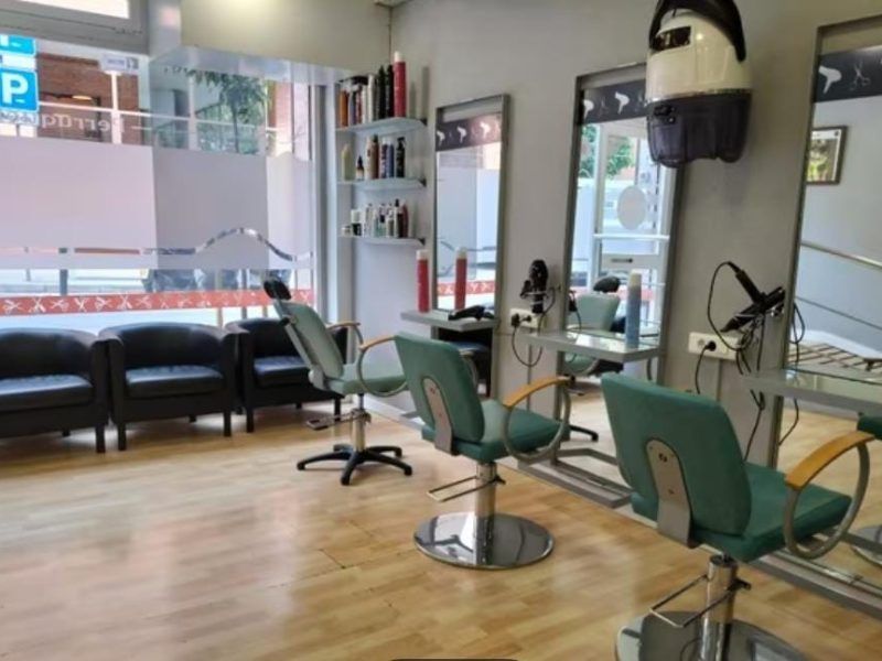 Traspaso salón de peluquería y estética Esplugues de Llobregat