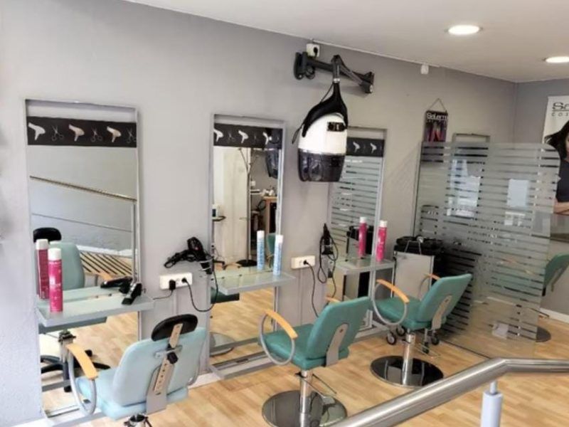 Traspaso salón de peluquería y estética Esplugues de Llobregat