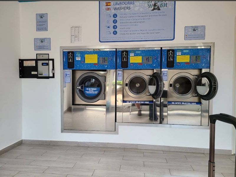 Se traspasa Lavandería Autoservicio en Valencia