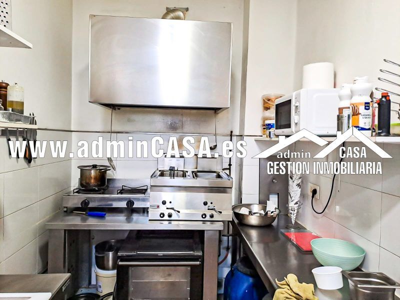 Traspaso Cafetería Pizzería con Encanto en Cánovas (Valencia)