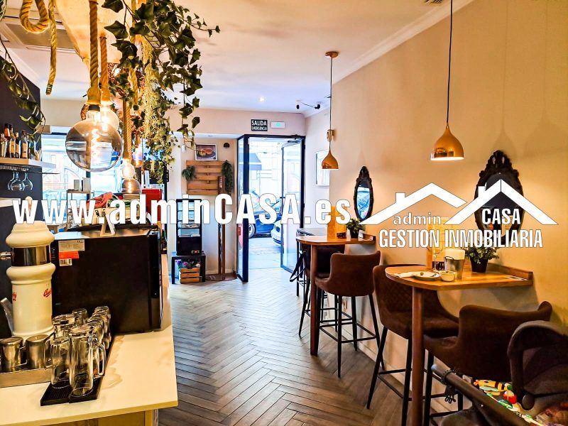 Traspaso Cafetería Pizzería con Encanto en Cánovas (Valencia)