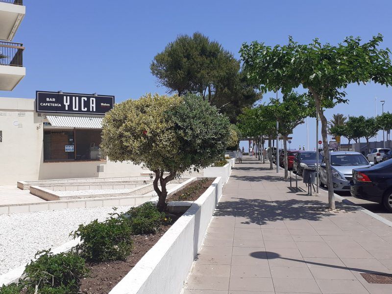 5300 ALQUILER BAR 1ª LINEA PLAYA GANDIA(mercancia se deja a coste 0)