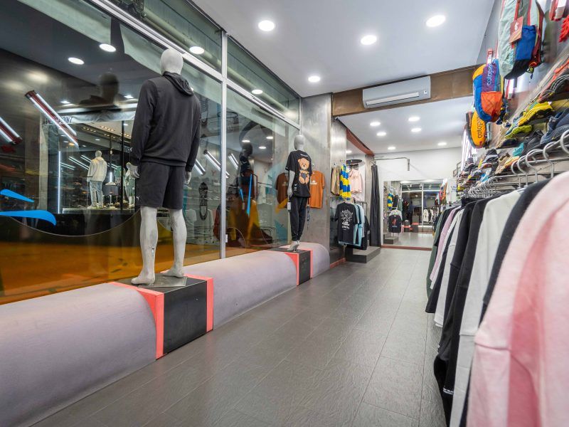 Traspaso zapatería Zamora con beneficios acreditados