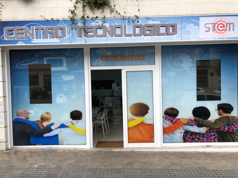 Traspaso local comercial academia Las Palmas