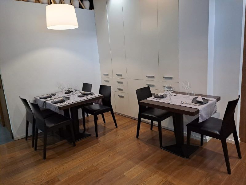 Venta de Prestigioso Local y Restaurante con Traspaso Todo Incluido en Zona Juan Llorens VALENCIA