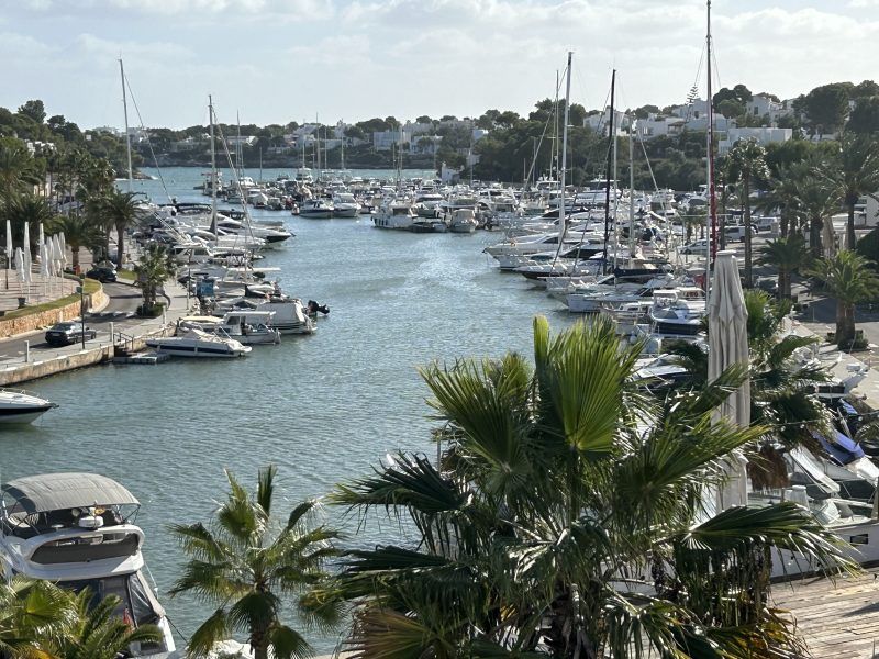 Se traspasa restaurante Mallorca - nuevo a estrenar primera linea en Marina de Cala D'Or, Santanyi, Mallorca, Baleares