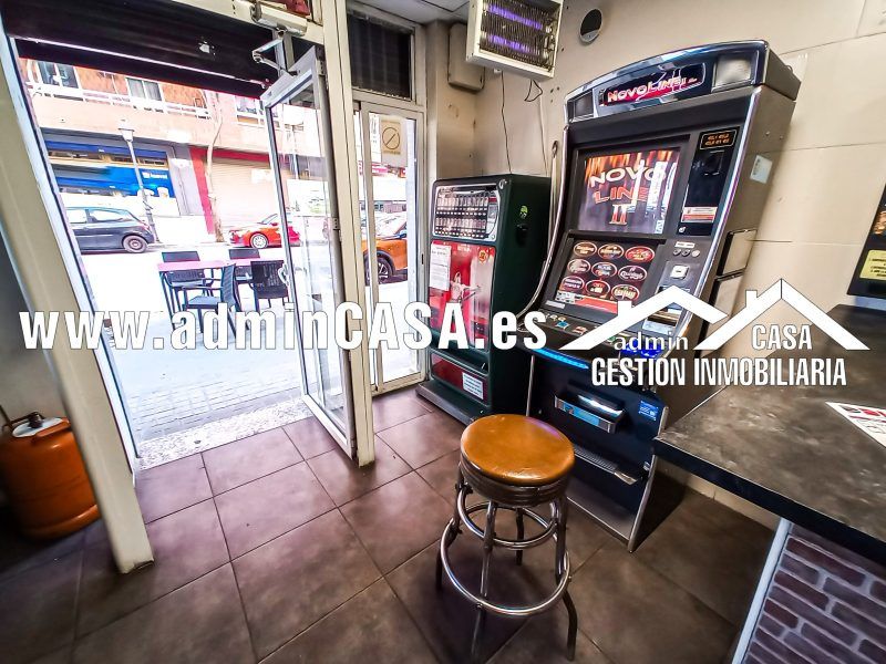 Traspaso de Bar Cafetería en una excelente ubicación del barrio de San Marcelino en Valencia