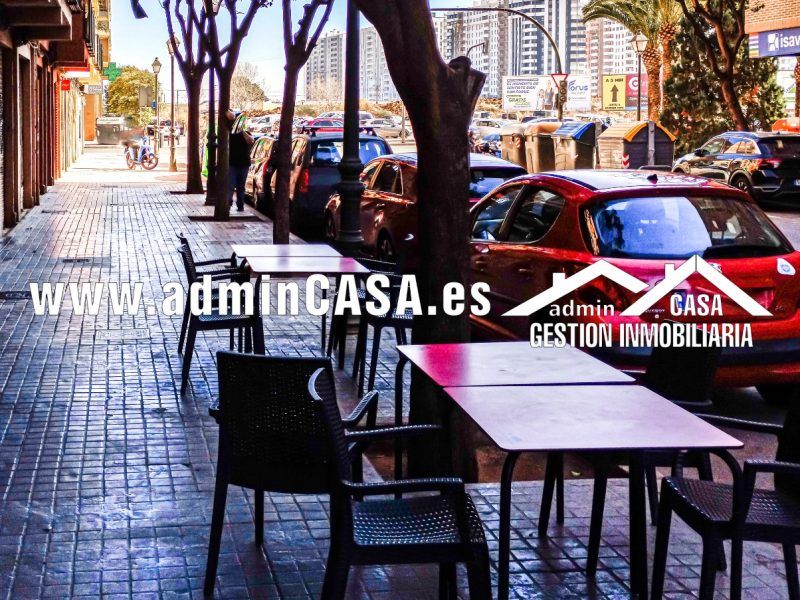 Traspaso de Bar Cafetería en una excelente ubicación del barrio de San Marcelino en Valencia