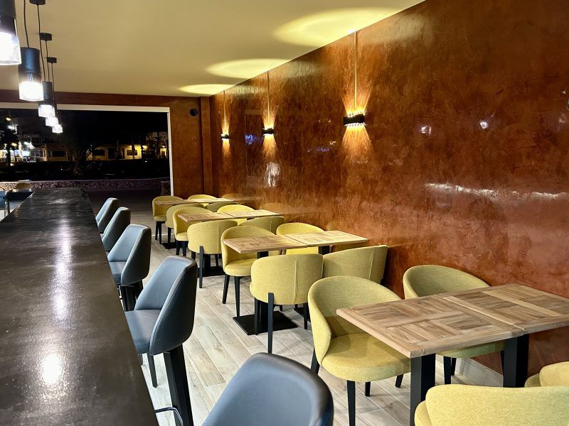 Se traspasa restaurante Mallorca - nuevo a estrenar primera linea en Marina de Cala D'Or, Santanyi, Mallorca, Baleares