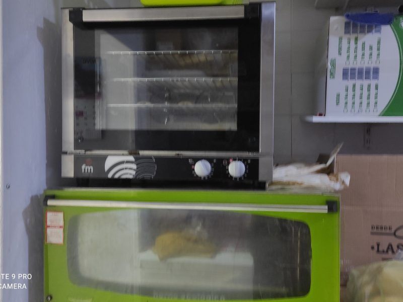Traspaso panadería tienda de alimentación Cádiz