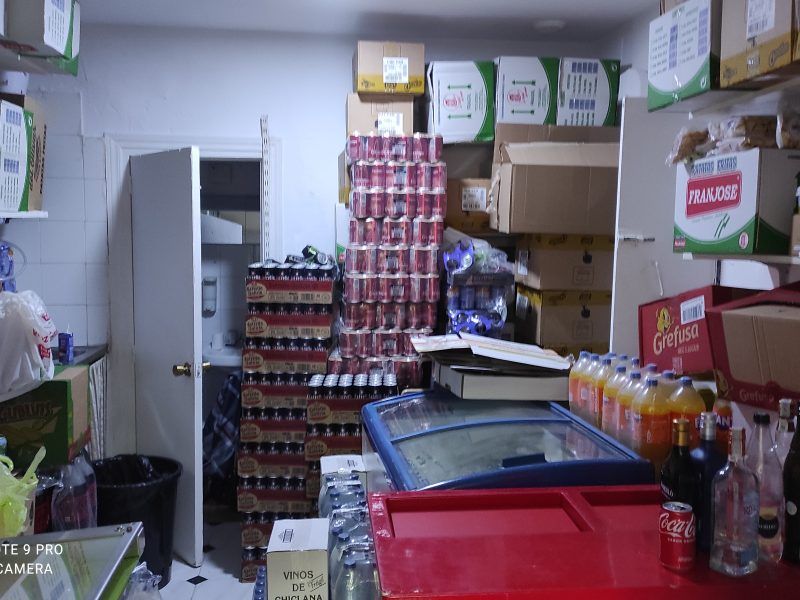 Traspaso panadería tienda de alimentación Cádiz