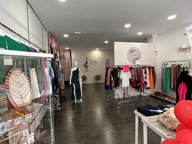 Traspaso de tienda de ropa femenina