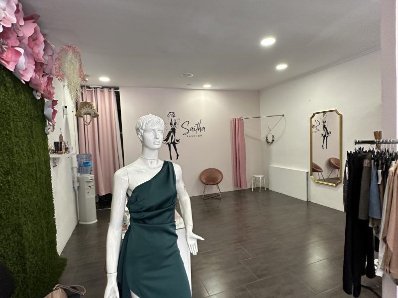 Traspaso de tienda de ropa femenina