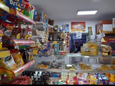 Traspaso panadería tienda de alimentación Cádiz