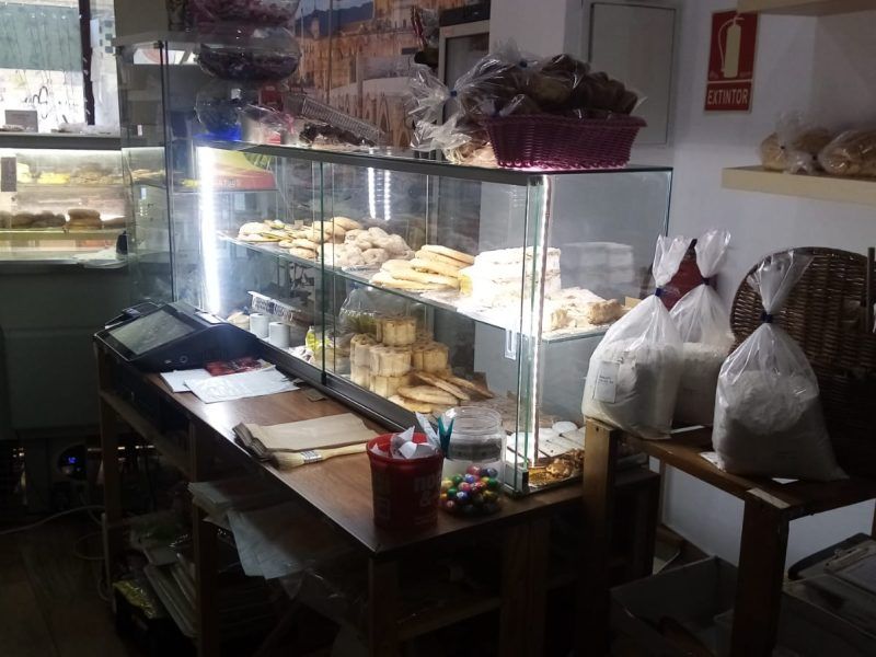 TRASPASO DE PANADERIA EN FUNCIONAMIENTO LA GOMERA