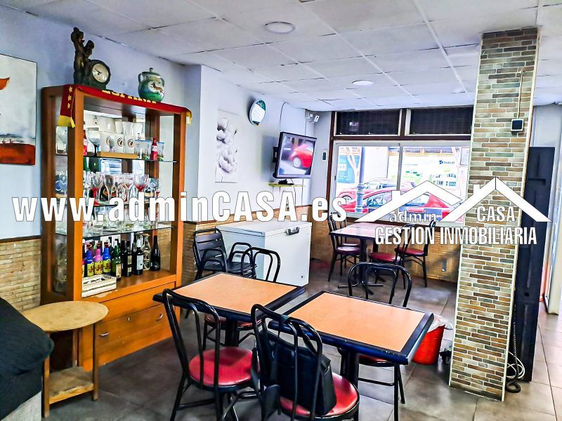 Traspaso de Bar Cafetería en una excelente ubicación del barrio de San Marcelino en Valencia