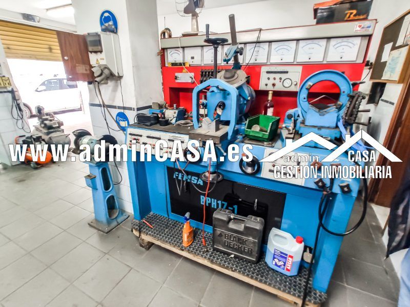 Se vende taller electro mecánico completamente equipado en Moncada Valencia