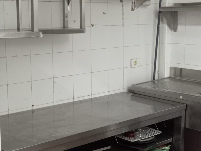 Traspaso y alquiler bar cafetería